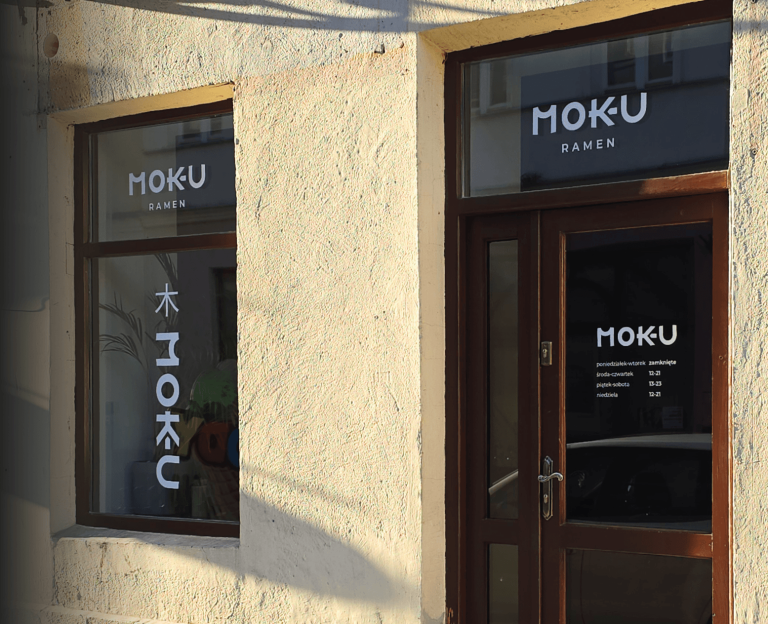 Witryna – Moku
